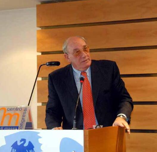 Massa, addio a Norberto Ricci ex presidente della Camera di Commercio