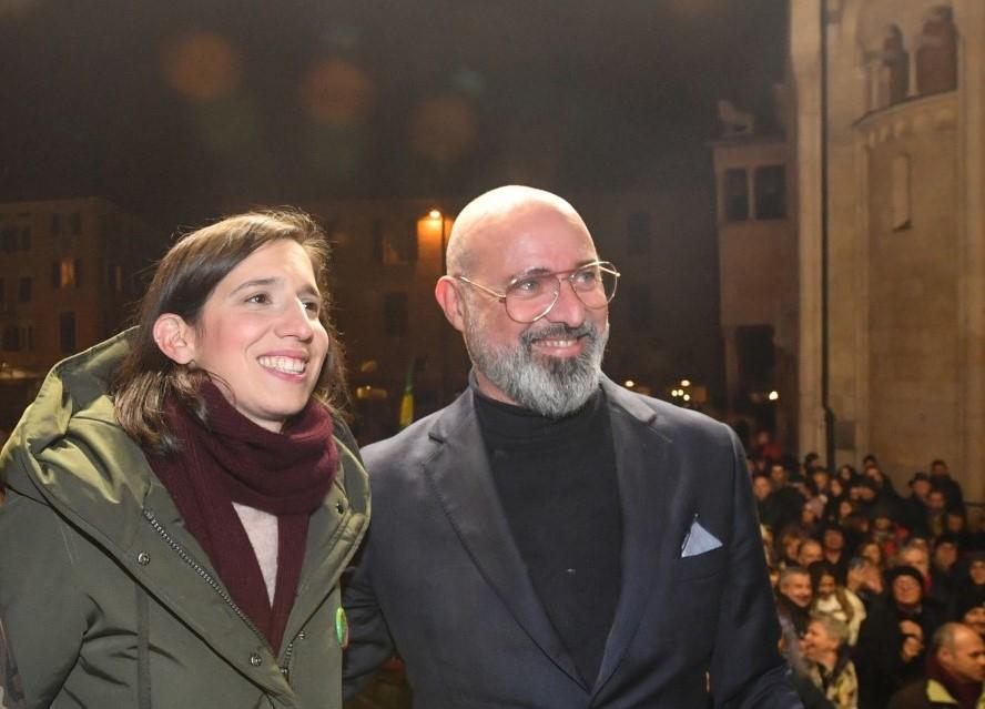 Prato, i circoli votano il segretario nazionale Pd: Bonaccini in vantaggio