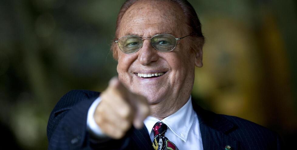 Renzo Arbore: «Dalla radio al Clarinetto: sì, la vita è tutt’un festival»