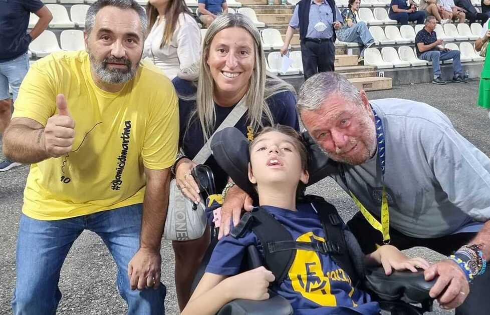I tifosi del Modena : «Forza Martina» 