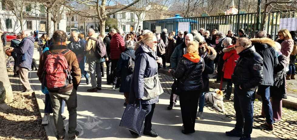 «Non vogliamo altro cemento» 400 firme a Campo di Marte
