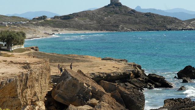 L’appello del geologo: «Noi causiamo i problemi, le onde non hanno colpe»