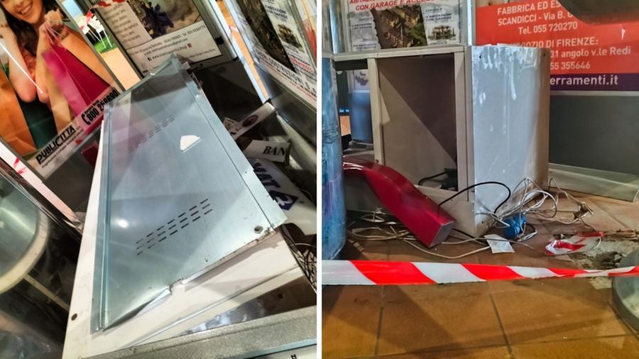 Assaltano un bancomat nella notte con una ruspa e scappano con il denaro