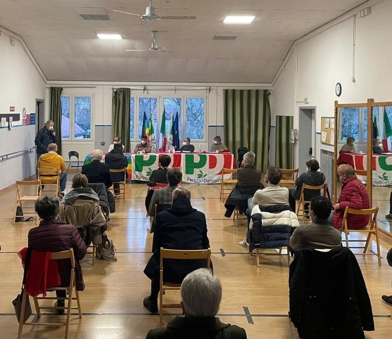 Modena. Il congresso Pd entra nel vivo Bonaccini avanti ma Schlein resiste 