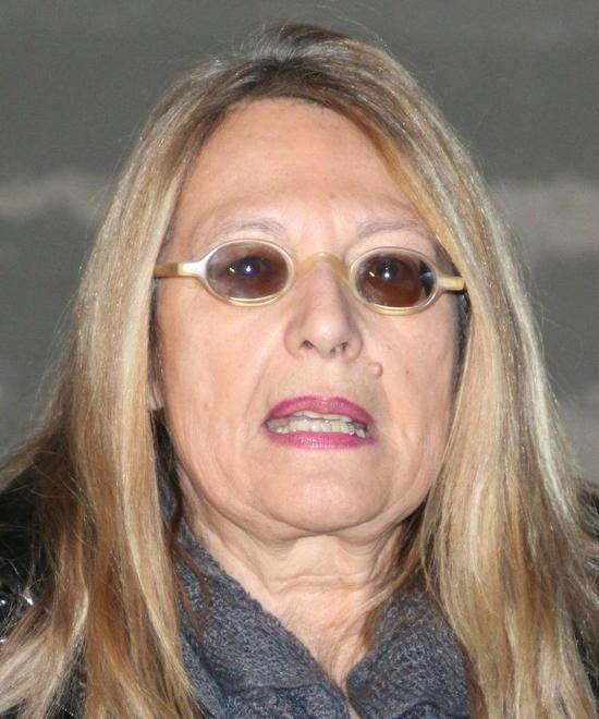 L’assessora che ferma lo sfratto... la giunta è dalla parte dei deboli