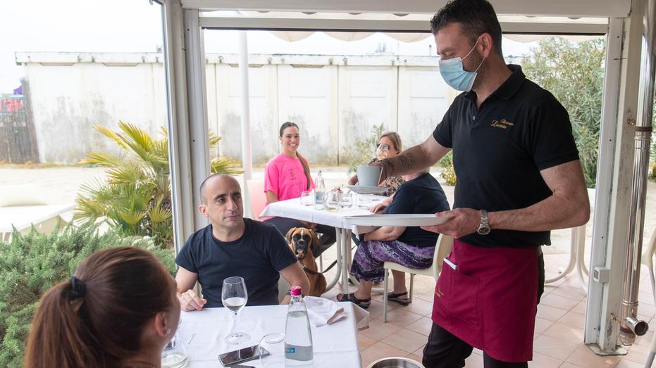 Lido Estensi, lavoratori stagionali grande rebus. Poca domanda e futuro incerto