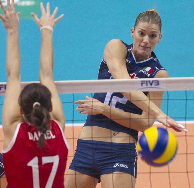 Italvolley ko, ma resta prima 