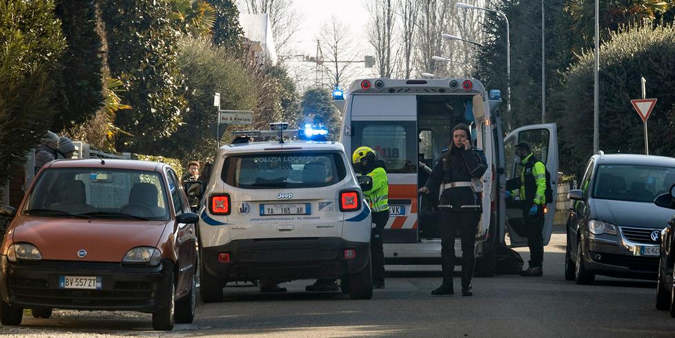 Carpi. Scivola e muore davanti a casa