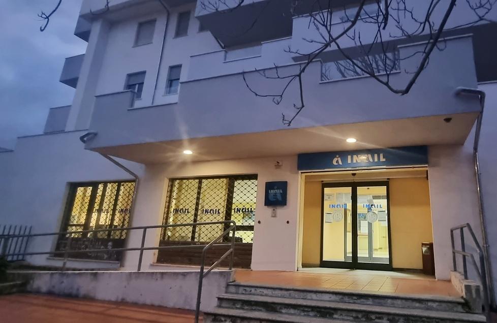 Nuoro, Inail al collasso: «Pratiche ferme da anni»