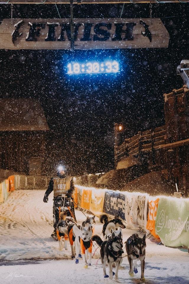 Frassinoro. Luca ha vinto la sua sfida più grande: 450 chilometri tra le nevi di Norvegia: «Con gli husky ho coronato un sogno»