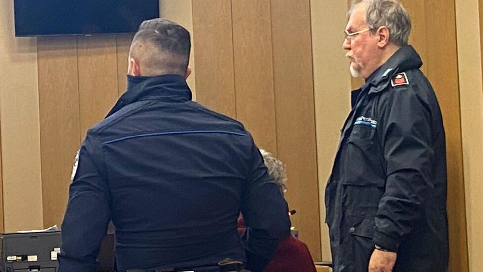 Aveva 320 file pedopornografici: assolto dall’adescamento di minori