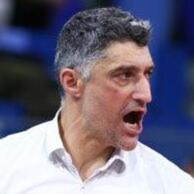 Modena volley Giani: «Va bene così, ma quel secondo set... Adesso siamo più solidi davanti alle difficoltà»
