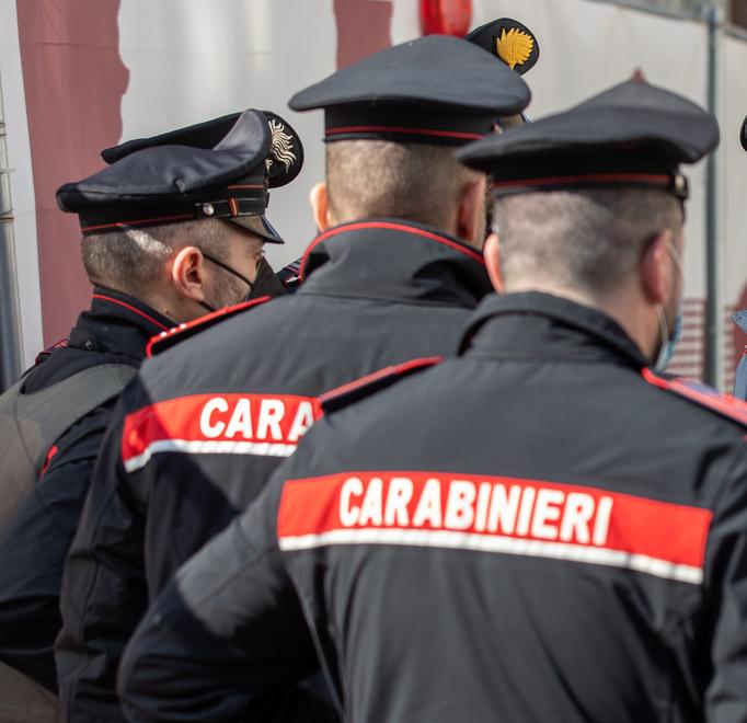 Ferrara, revenge porn con i volantini