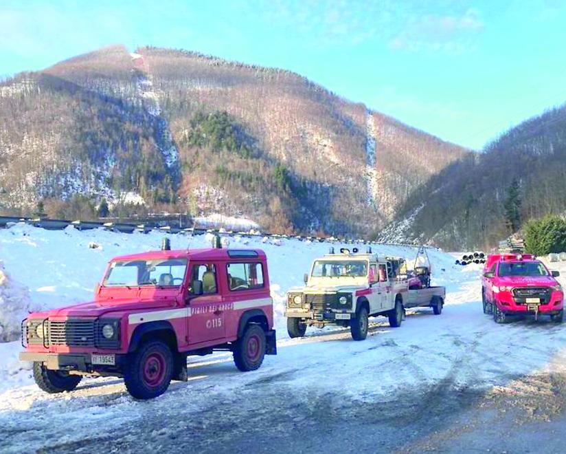 Pievepelago. Non si ferma la ricerca dell’aereo «Rimodulate le attività degli enti» 