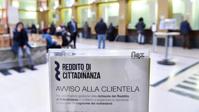 Reddito di cittadinanza a rischio per oltre 1.700 famiglie pistoiesi