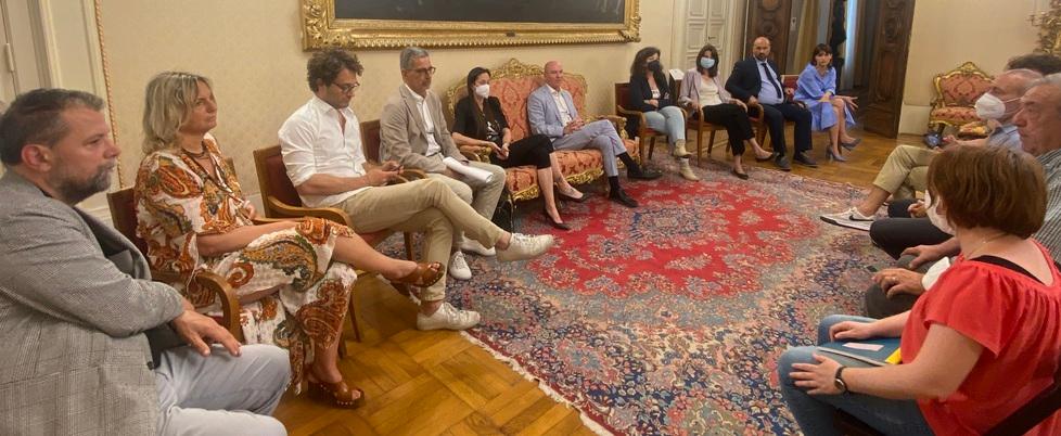 Per sindaco e assessori di Livorno scatta il secondo aumento di stipendio