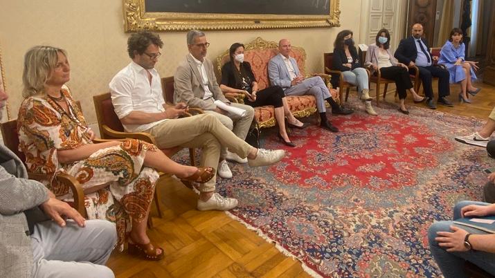 Per sindaco e assessori di Livorno scatta il secondo aumento di stipendio