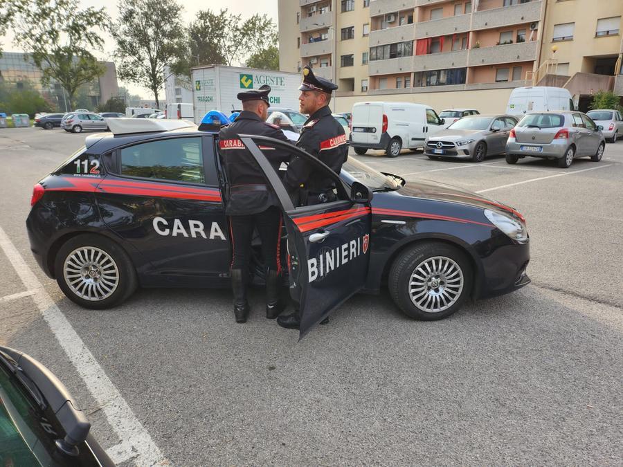 Ferrara, occupa un appartamento Acer: clandestino espulso