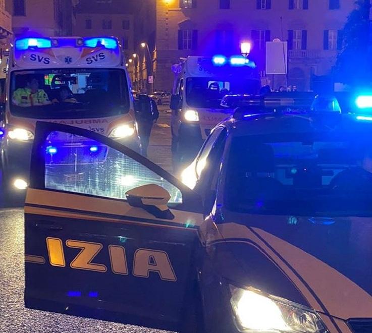 Modena. Li puntano per litigare Scoppia una rissa con spada e coltello 