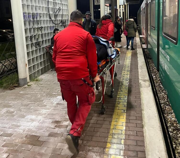 Vignola. Aggressione e spinte al capotreno La polizia denuncia un 19enne 