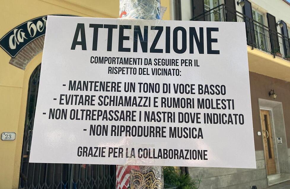 Movida: si cerca una soluzione per i rumori nel centro di Vada