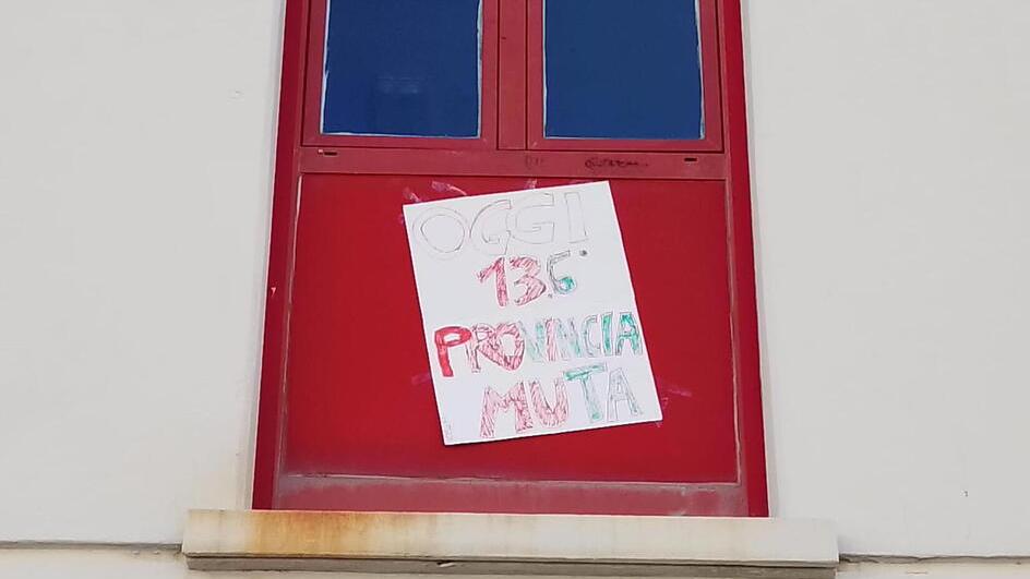 Aule fredde all’Enriques e al Cecioni, i presidi: «Riscaldamenti ripristinati»