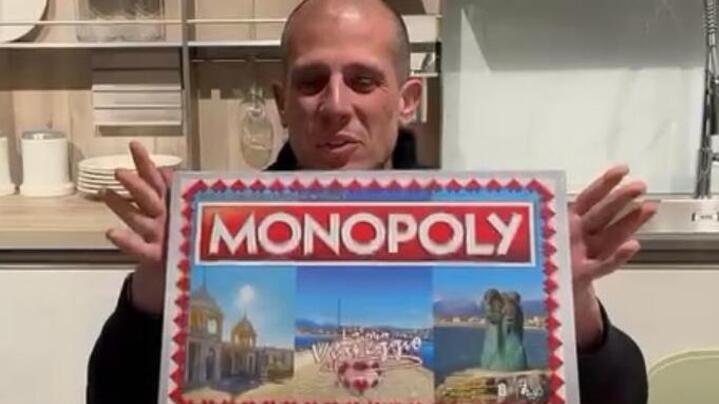 Il Monopoly cambia faccia e si ispira al Carnevale di Viareggio