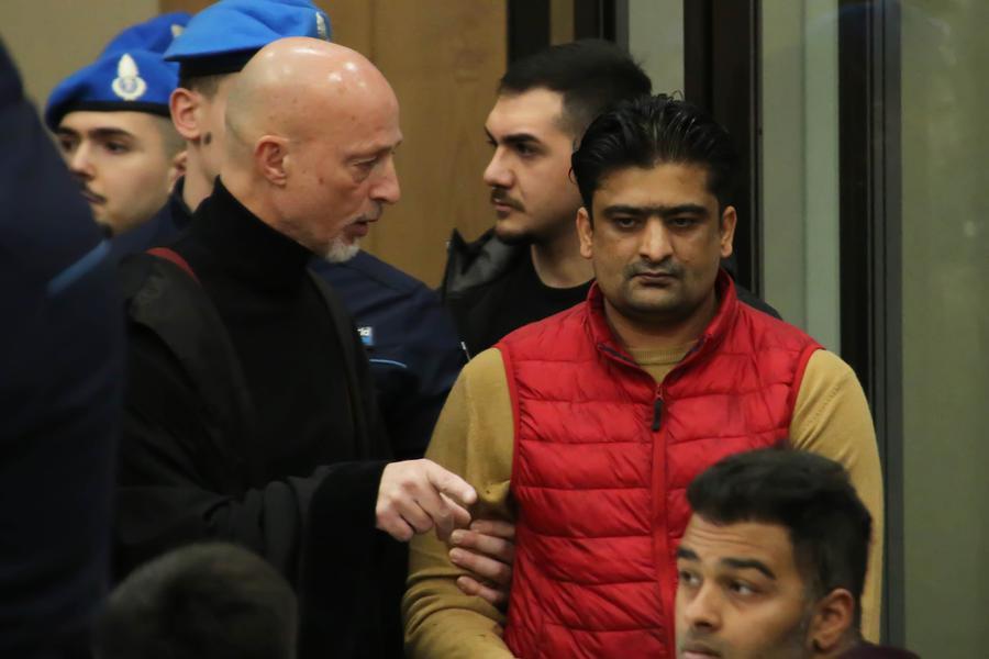 
	L'avvocato Liborio Cataliotti con lo zio Danish Hasnain

