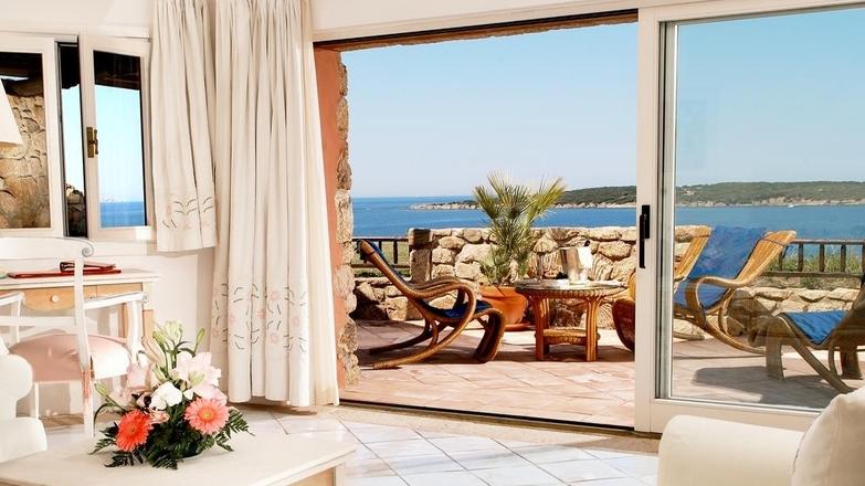 Ferraro: «Nei prossimi cinque anni riqualificheremo i nostri alberghi in Costa»