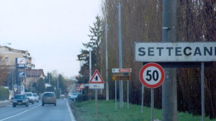 Castelvetro, minaccia automobilista e prende a pugni la sua macchina