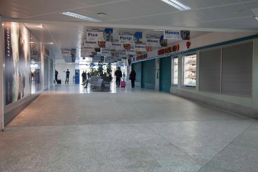 A.A.A. cercasi politici autorevoli