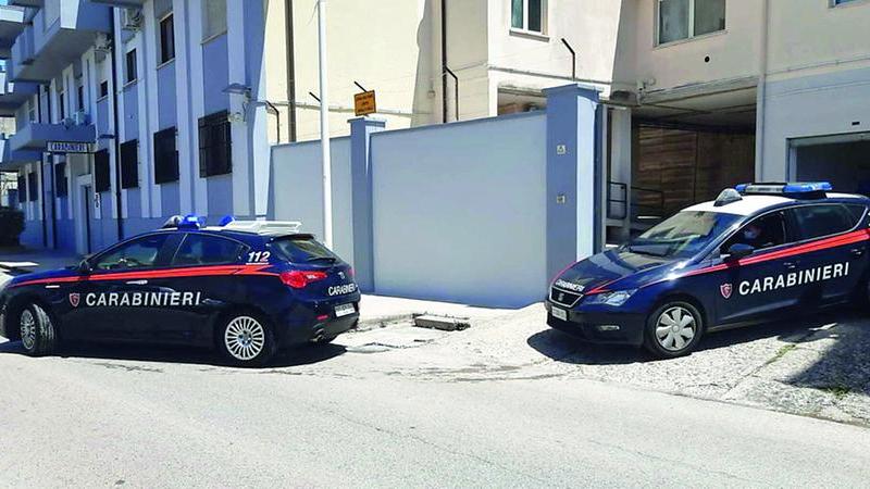 Siligo, coltiva 2mila piante di marijuana e crea un allaccio abusivo per innaffiarle