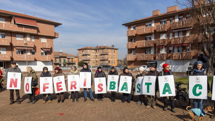 Ferrara, sit-in contro Feris: «Interpellate i cittadini»