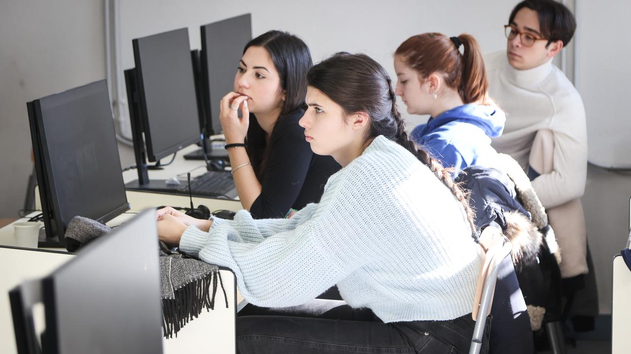 Fuoriclasse/ Modena, la passione come antidoto a difficoltà e contratti precari