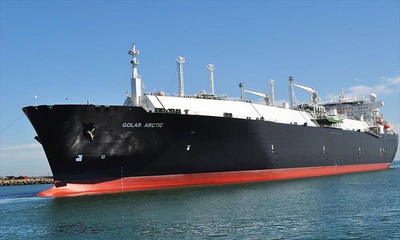 Metanizzazione della Sardegna, primo via libera tecnico per le navi 