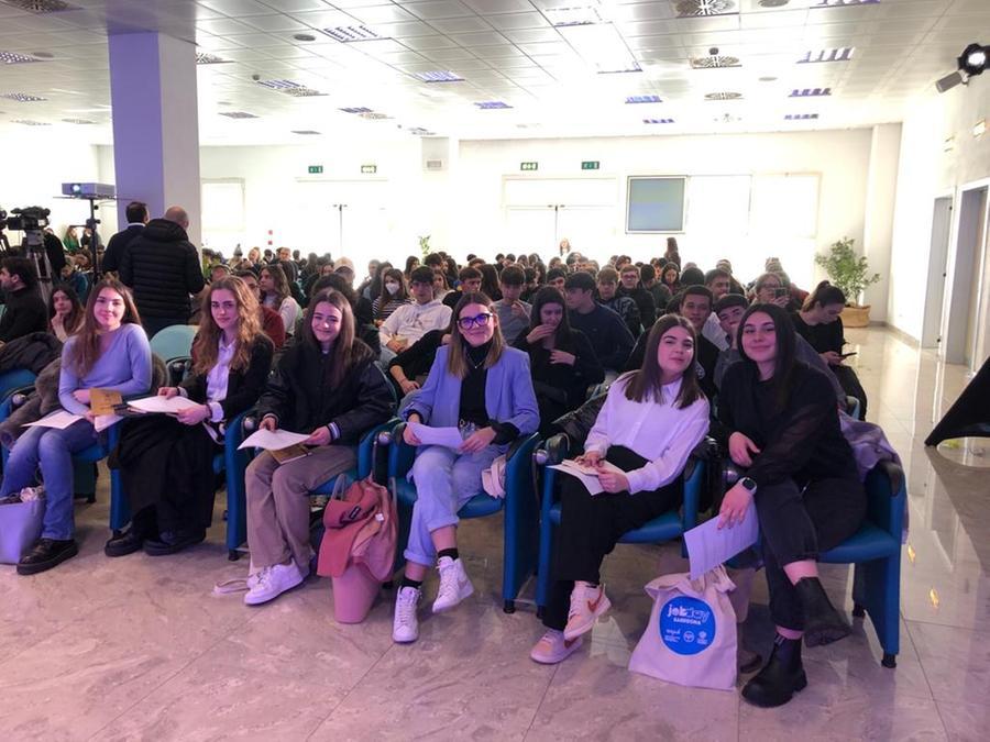 Olbia, migliaia di iscrizioni per il secondo Job Day Sardegna dell’Aspal