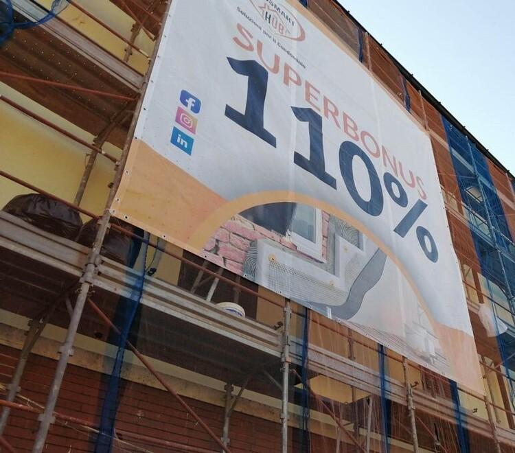 Ferrara, il Comune si fa garante e acquista i crediti per sbloccare i bonus 