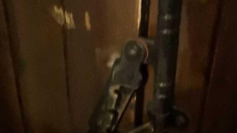 Ladri si arrampicano sulle grondaie Danni e caos in una casa di Solignano