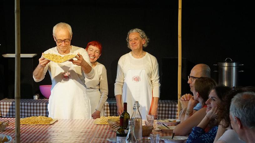 Nonantola Nella cucina-teatro delle “Ariette” va in scena la vita di tutti i giorni