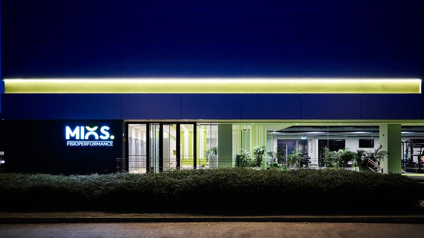 Nicolò Melli ha aperto in via Del Chionso un super centro per fitness e riabilitazione