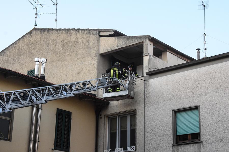 Grosseto, crolla il solaio di una camera da letto: nessun ferito