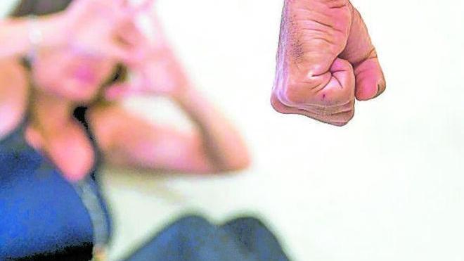 Vignola. Botte e minacce dal marito «Ho abortito per colpa sua»