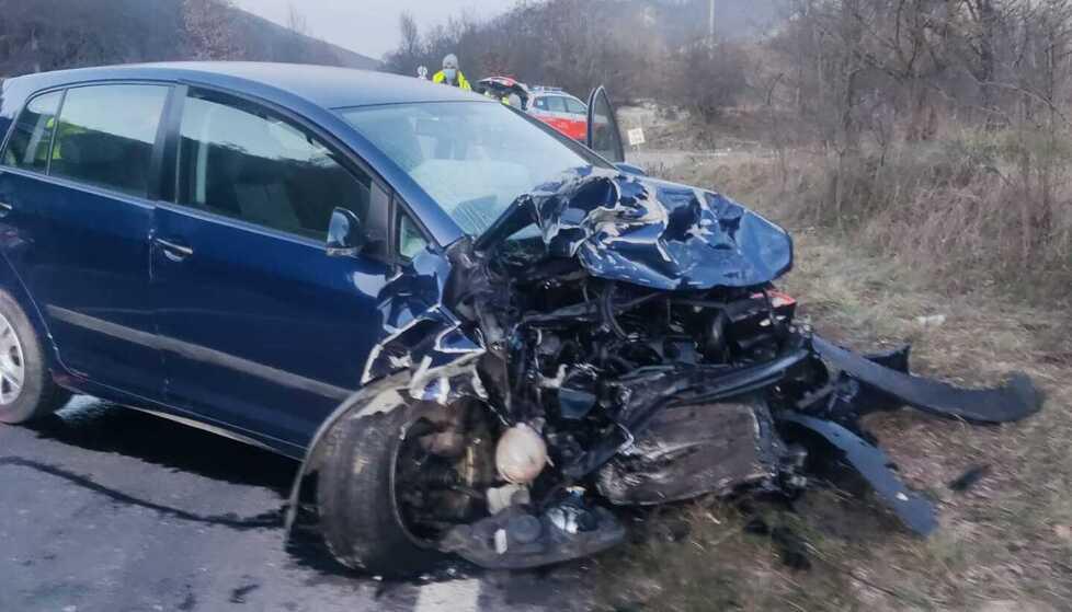 Serramazzoni. Nuova Estense, altro spaventoso incidente Tre auto coinvolte, ma feriti lievi