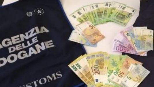 L’attività dell’agenzia delle dogane negli aeroporti sardi, il bilancio del 2022