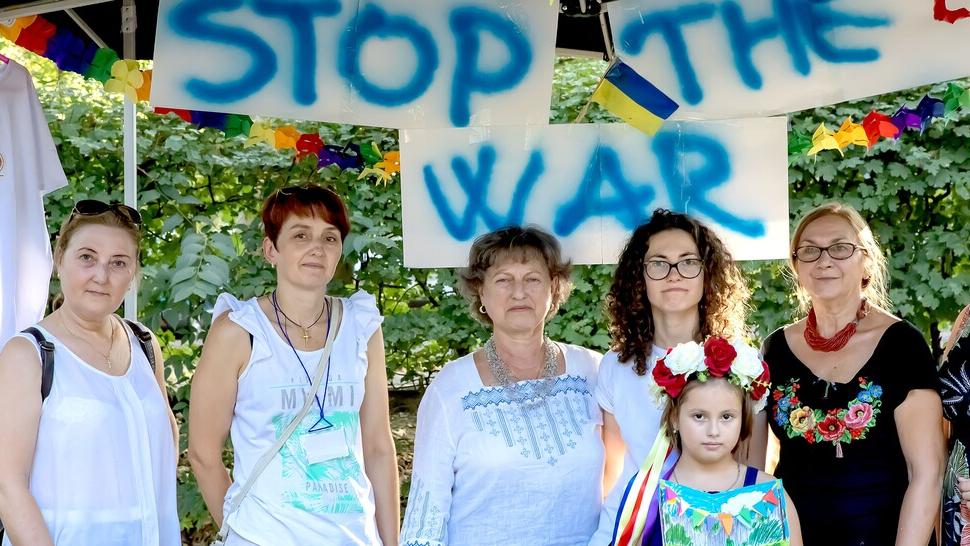 Gli ucraini a Reggio Emilia: «I nostri famigliari in pericolo»