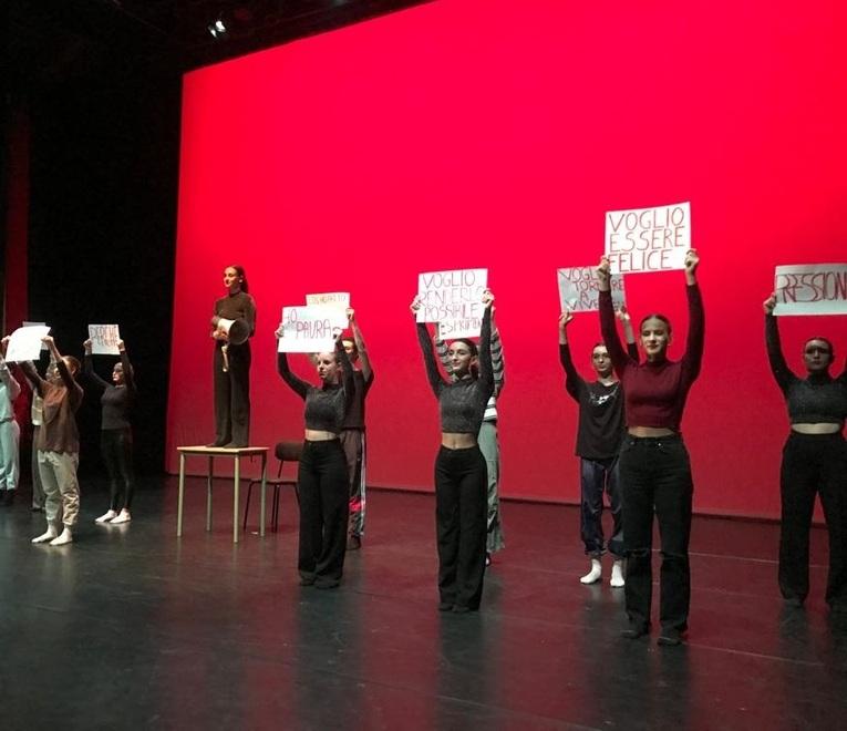 Nasce il Manifesto dell’adolescenza: «È una risposta alle nuove fragilità»