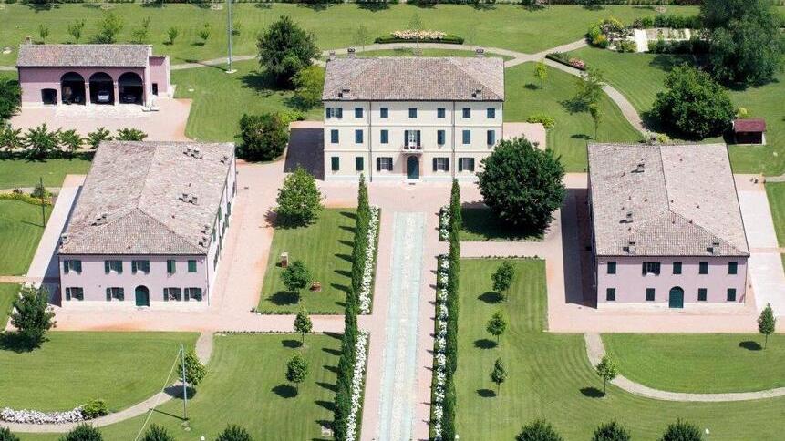 Villa Corazza messa in vendita, servono 7 milioni per acquistarla