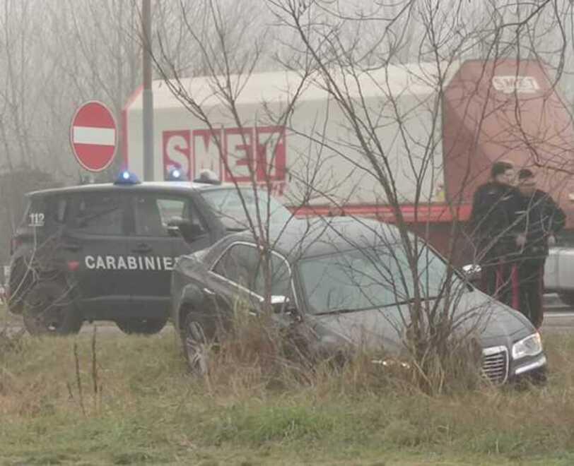 Codigoro, inseguimento sulla Romea: l’auto fuori strada