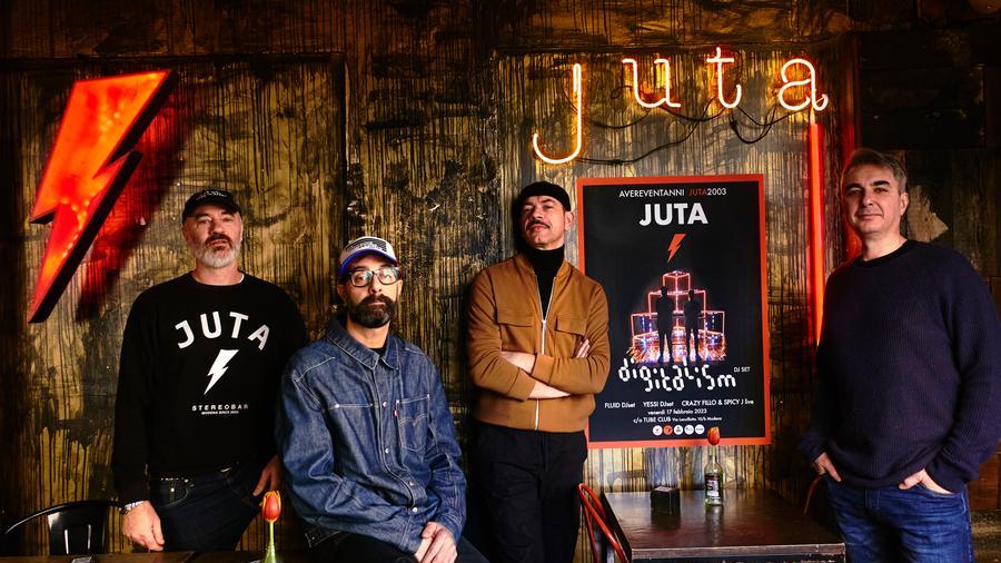 Modena, Buon compleanno Juta Cafè l’oasi per socializzare in via Taglio