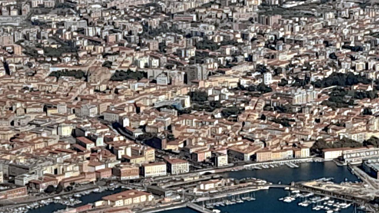 Condomini a Livorno, sette famiglie su dieci indietro coi pagamenti. «Siamo nel dramma»